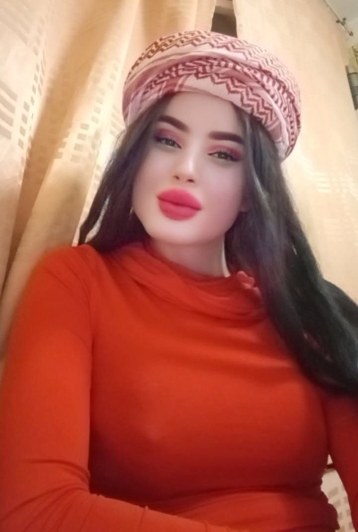 Транссексуалка Амира