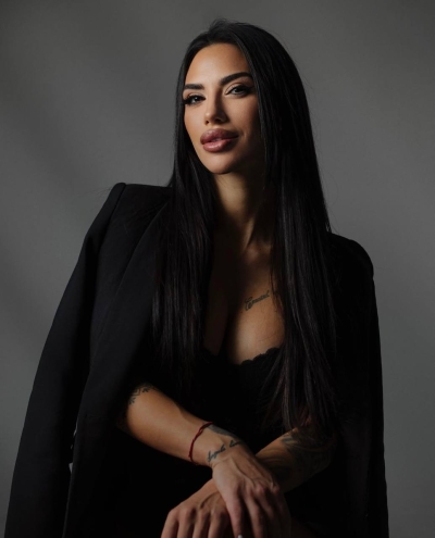 Транссексуалка Карина